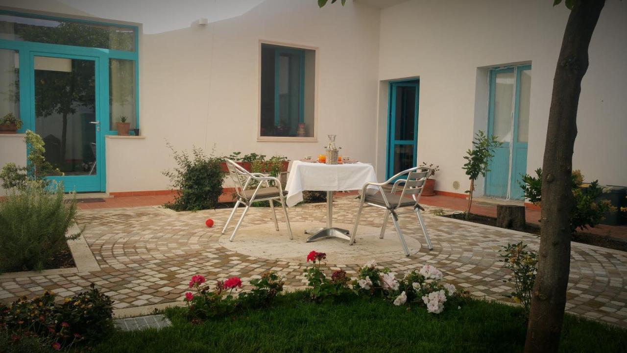B&B-Le Rondini Monserrato Dış mekan fotoğraf